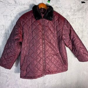 Cleo Petites Quilted Burgundy Jacket with Faux Fur Collar Size M